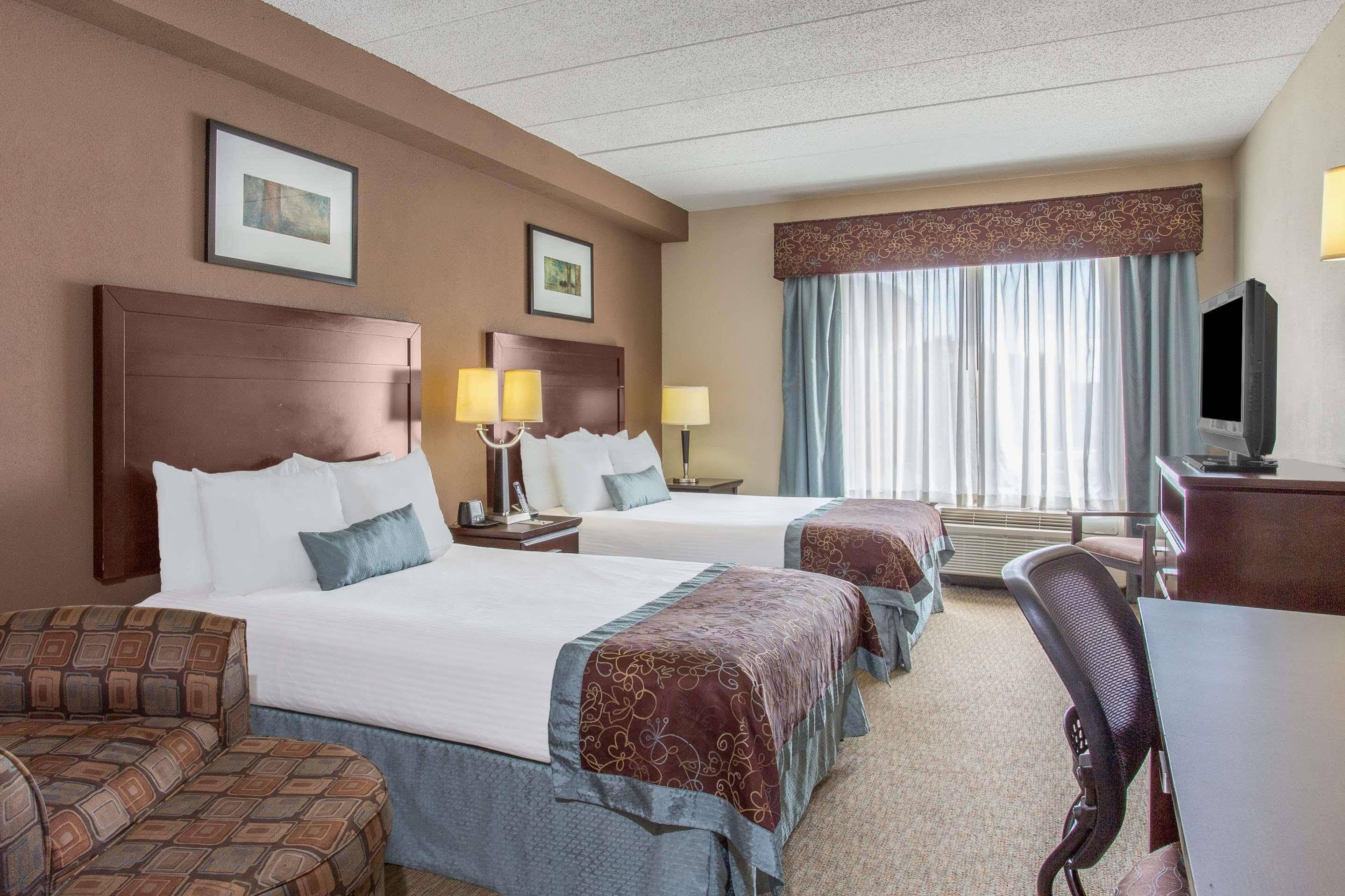 Holiday Inn Fredericksburg - Conference Center By Ihg Екстериор снимка