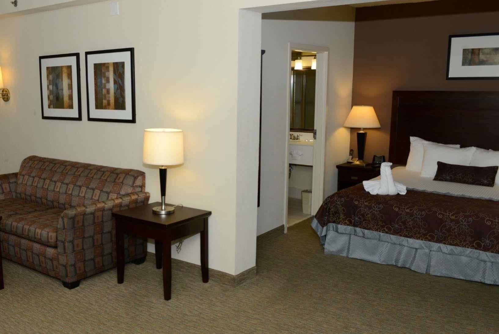 Holiday Inn Fredericksburg - Conference Center, An Ihg Hotel Екстериор снимка
